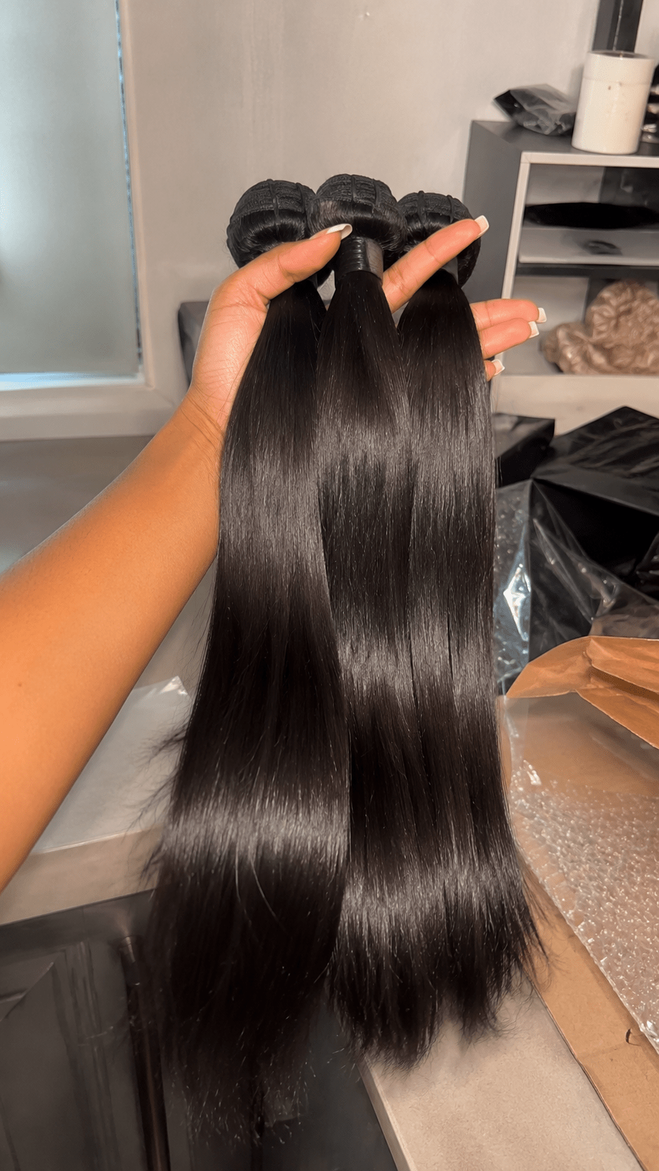 Signature Straight Bundles